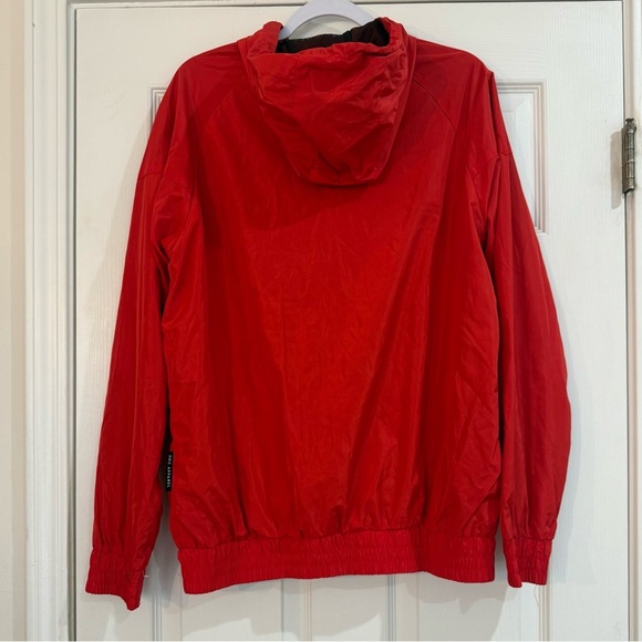 NWT HGC Apparel Women’s Black by Popular Demand windbreaker jacket Red Size S - Picture 2 of 6